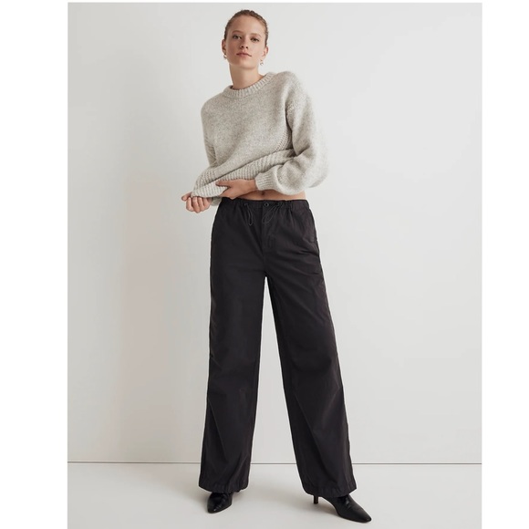 Madewell Pants - Madewell Cargo Parachute Pants in Garment-Dyed Poplin